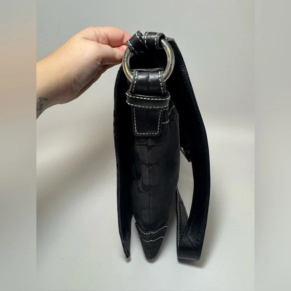 Coach Signature Shoulder Bag Crossbody Black Monogram Canvas & Leather #10082 - Picture 5 of 11